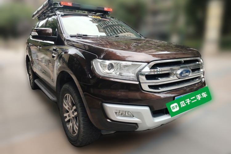 Used Ford Everest 2017 2.0T Gasoline Automatic 4x4 Luxury Edition 5 Seats Front Right 45 Deg