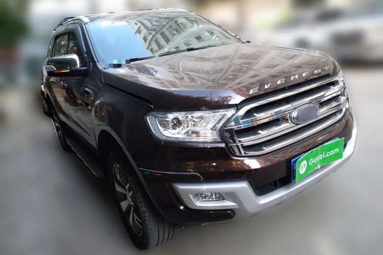 Used Ford Everest 2017 2.0T Gasoline Automatic 4x4 Luxury Edition 7 Seats Front Right 45 Deg