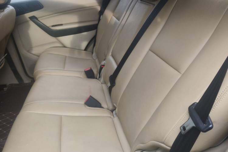Used Ford Everest 2017 2.0T Gasoline Automatic 4x4 Elite Edition 5 Seats Left Rear Seat