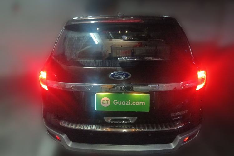 Used Ford Everest 2017 2.0T Gasoline Automatic 4x4 Luxury Edition 5 Seats Rear