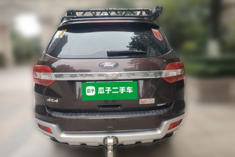 Used Ford Everest 2017 2.0T Gasoline Automatic 4x4 Luxury Edition 5 Seats Rear