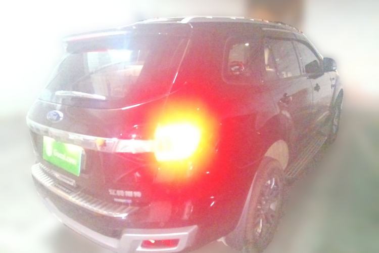 Used Ford Everest 2017 2.0T Gasoline Automatic 4x4 Luxury Edition 5 Seats Rear Right 45 Deg
