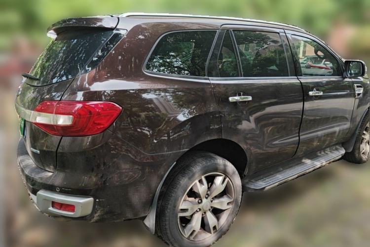 Used Ford Everest 2017 2.0T Gasoline Automatic 4x4 Flagship Edition 7 Seats Rear Right 45 Deg