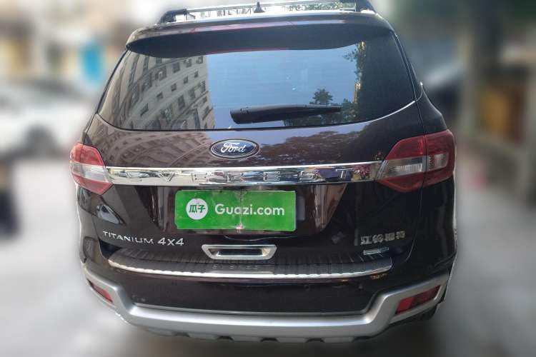 Used Ford Everest 2017 2.0T Gasoline Automatic 4x4 Luxury Edition 7 Seats Rear