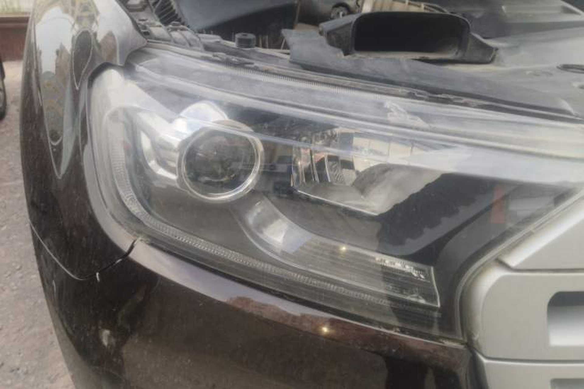 Used Ford Everest 2017 2.0T Gasoline Automatic 4x4 Elite Edition 5 Seats Right Front Headlight