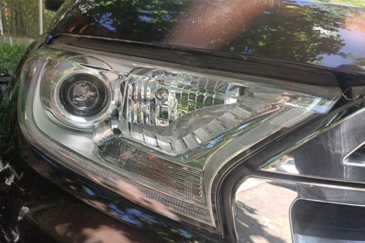 Used Ford Everest 2017 2.0T Gasoline Automatic 4x4 Flagship Edition 7 Seats Right Front Headlight