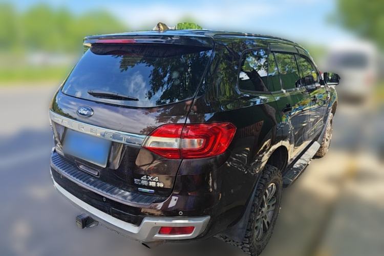 Used Ford Everest 2017 2.0T Gasoline Automatic 4x4 Luxury Edition 5 Seats Rear Right 45 Deg