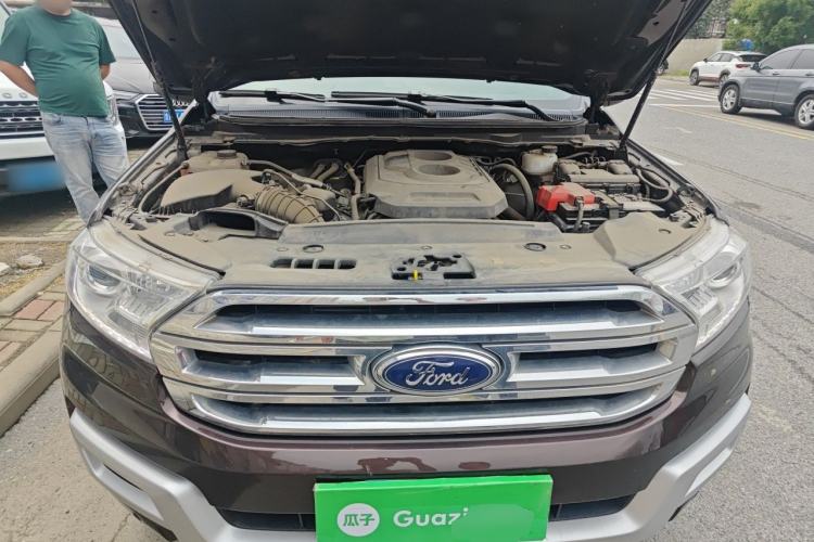 Used Ford Everest 2017 2.0T Gasoline Automatic 4x4 Flagship Edition 7 Seats Engine Bay