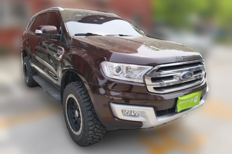 Used Ford Everest 2017 2.0T Gasoline Automatic 4x4 Luxury Edition 7 Seats Front Right 45 Deg