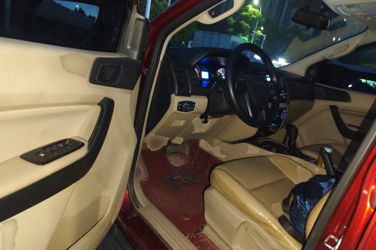 Used Ford Everest 2017 2.0T Gasoline Automatic 4x4 Luxury Edition 5 Seats Driver Seat
