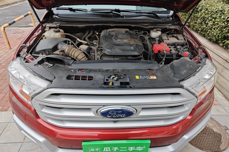 Used Ford Everest 2017 2.0T Gasoline Automatic 4x4 Elite Edition 5 Seats Engine Bay