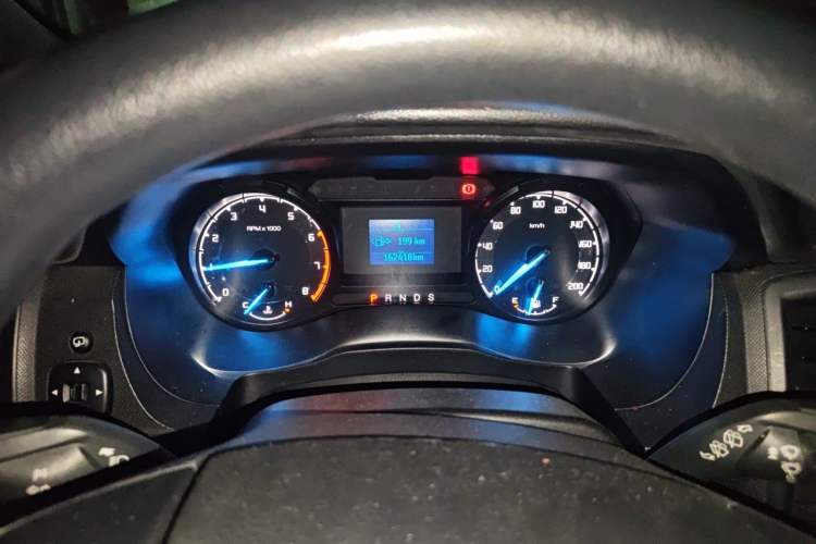 Used Ford Everest 2017 2.0T Gasoline Automatic 4x4 Elite Edition 5 Seats Instrument Cluster