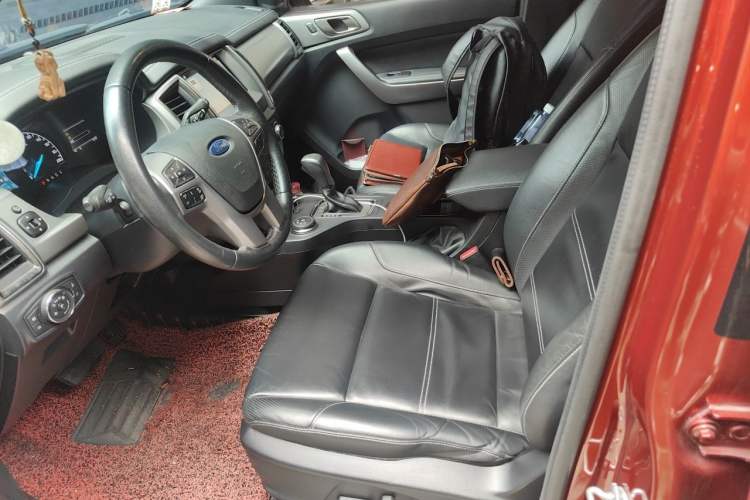 Used Ford Everest 2017 2.0T Gasoline Automatic 4x4 Luxury Edition 5 Seats Left Front Seat