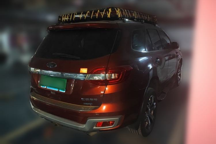 Used Ford Everest 2017 2.0T Gasoline Automatic 4x4 Flagship Edition 7 Seats Rear Right 45 Deg