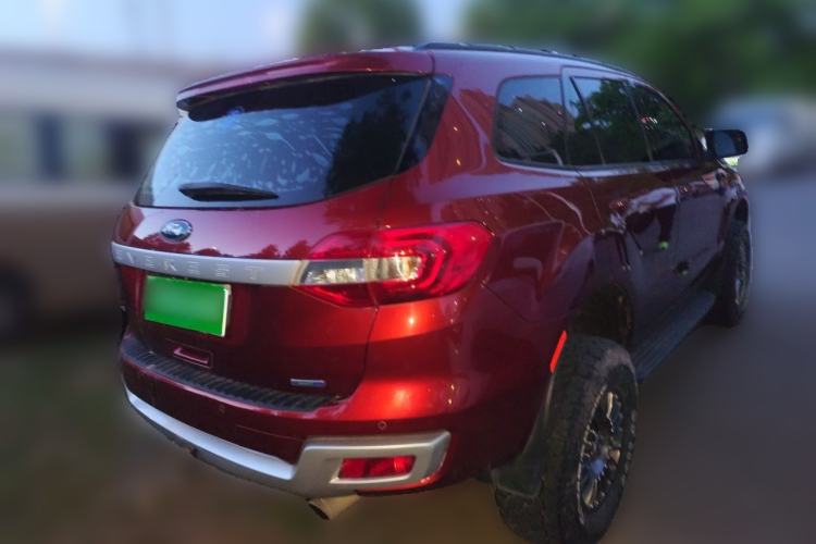 Used Ford Everest 2017 2.0T Gasoline Automatic 4x4 Luxury Edition 5 Seats Rear Right 45 Deg
