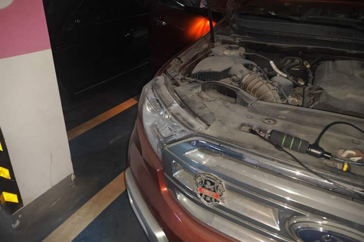 Used Ford Everest 2017 2.0T Gasoline Automatic 4x4 Flagship Edition 7 Seats Right Front Headlight