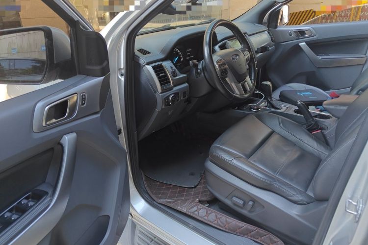 Used Ford Everest 2017 2.0T Gasoline Automatic 4x4 Luxury Edition 5 Seats Driver Seat