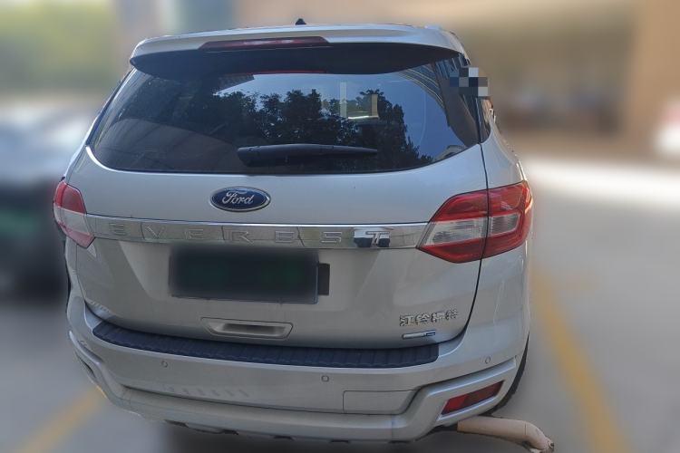 Used Ford Everest 2017 2.0T Gasoline Automatic 4x4 Luxury Edition 5 Seats Rear