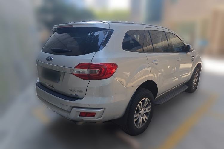 Used Ford Everest 2017 2.0T Gasoline Automatic 4x4 Luxury Edition 5 Seats Rear Right 45 Deg