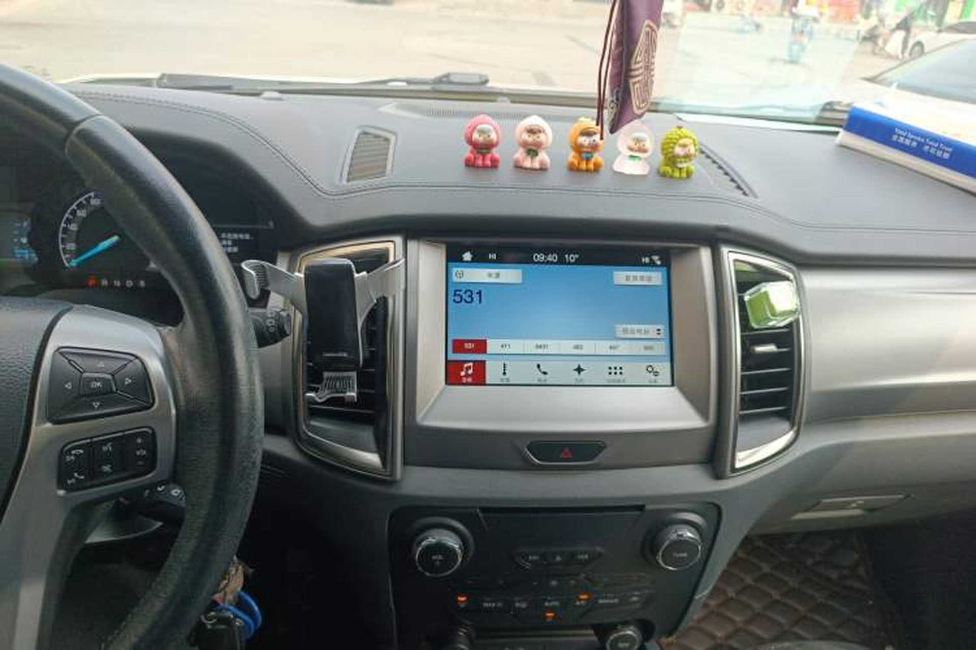 Used Ford Everest 2017 2.0T Gasoline Automatic 4x4 Luxury Edition 5 Seats Audio And AC Panel