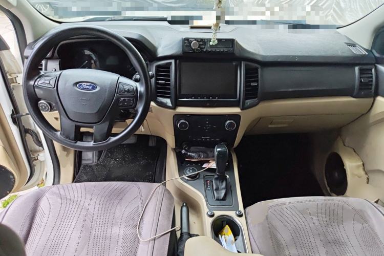Used Ford Everest 2017 2.0T Gasoline Automatic 4x4 Elite Edition 5 Seats Center Console