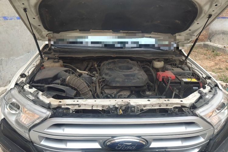 Used Ford Everest 2017 2.0T Gasoline Automatic 4x4 Elite Edition 5 Seats Engine Bay