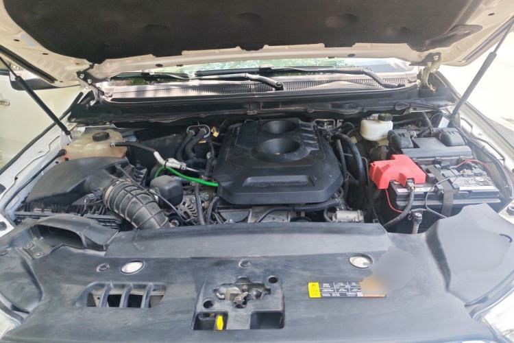 Used Ford Everest 2017 2.0T Gasoline Automatic 4x4 Flagship Edition 7 Seats Engine Bay