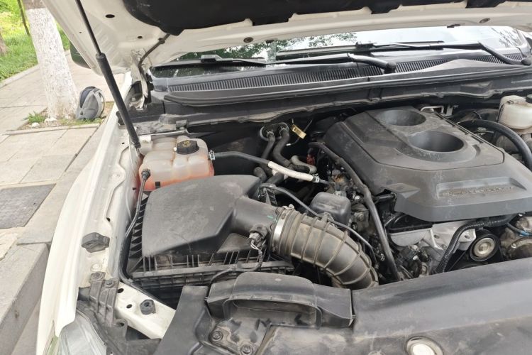 Used Ford Everest 2017 2.0T Gasoline Automatic 4x4 Elite Edition 5 Seats Engine Bay Right