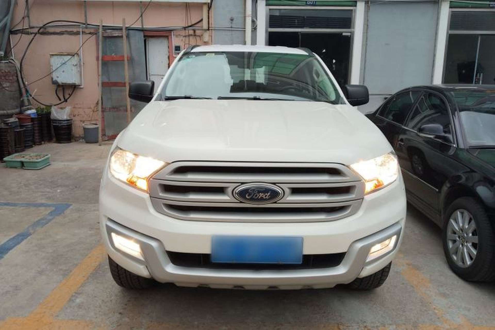 Used Ford Everest 2017 2.0T Gasoline Automatic 4x4 Elite Edition 5 Seats Exterior 1