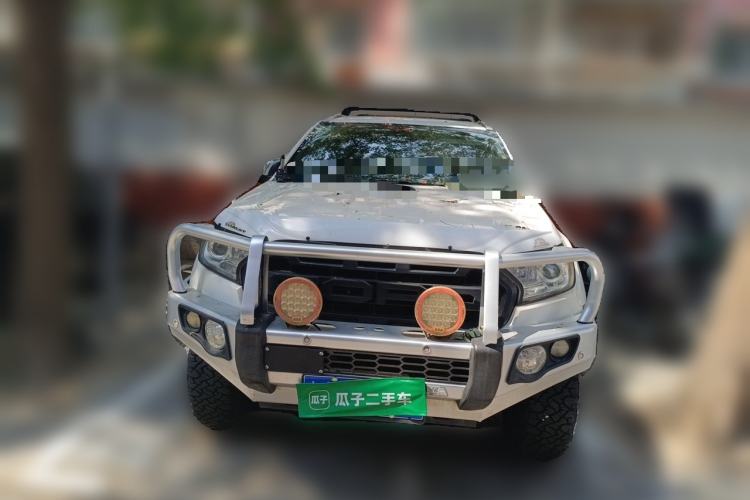 Used Ford Everest 2017 2.0T Gasoline Automatic 4x4 Flagship Edition 7 Seats Front