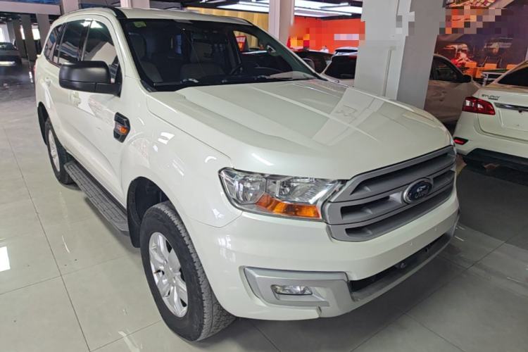 Used Ford Everest 2017 2.0T Gasoline Automatic 4x4 Elite Edition 5 Seats Front Right 45 Deg