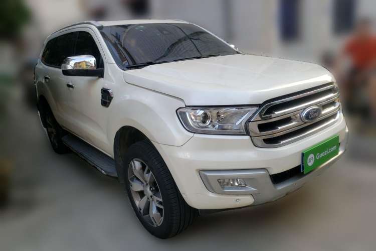 Used Ford Everest 2017 2.0T Gasoline Automatic 4x4 Flagship Edition 7 Seats Front Right 45 Deg