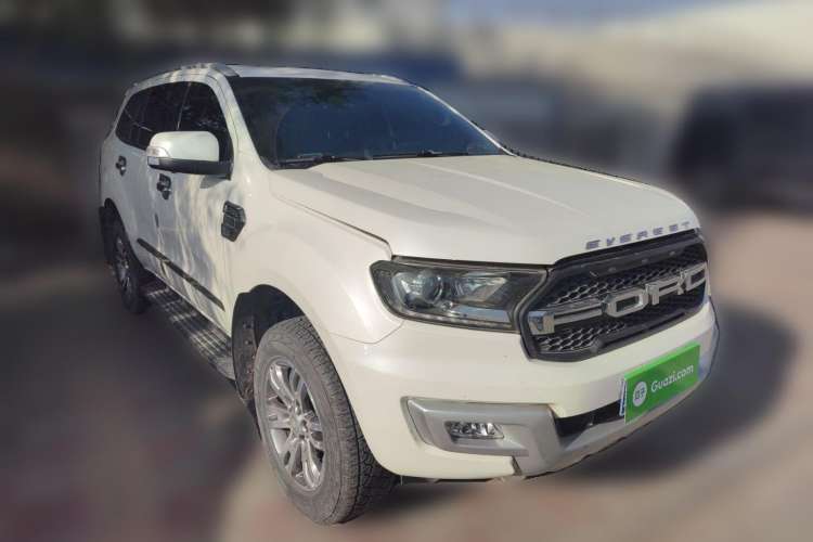 Used Ford Everest 2017 2.0T Gasoline Automatic 4x4 Luxury Edition 5 Seats Front Right 45 Deg