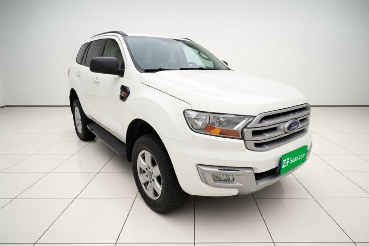Used Ford Everest 2017 2.0T Gasoline Automatic 4x4 Elite Edition 5 Seats Front Right 45 Deg