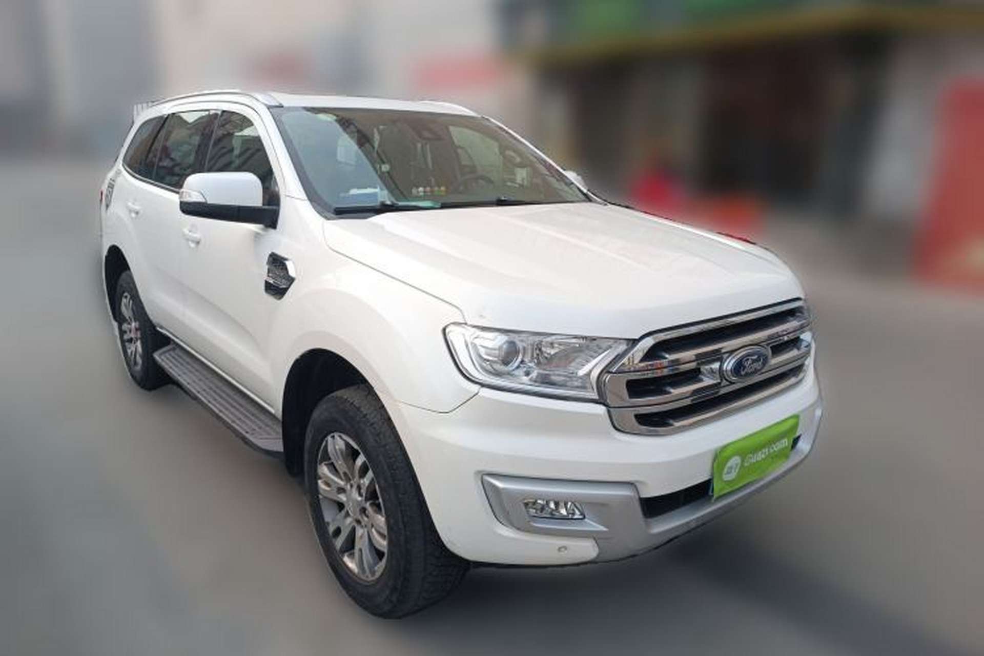 Used Ford Everest 2017 2.0T Gasoline Automatic 4x4 Luxury Edition 5 Seats Front Right 45 Deg