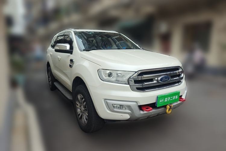 Used Ford Everest 2017 2.2T Diesel Manual 4x4 Luxury Edition 5 Seats Front Right 45 Deg