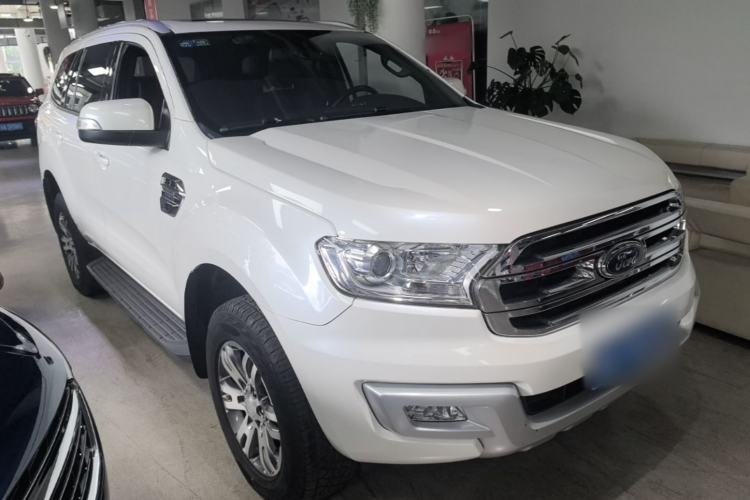 Used Ford Everest 2017 2.0T Gasoline Automatic 4x4 Luxury Edition 7 Seats Front Right 45 Deg
