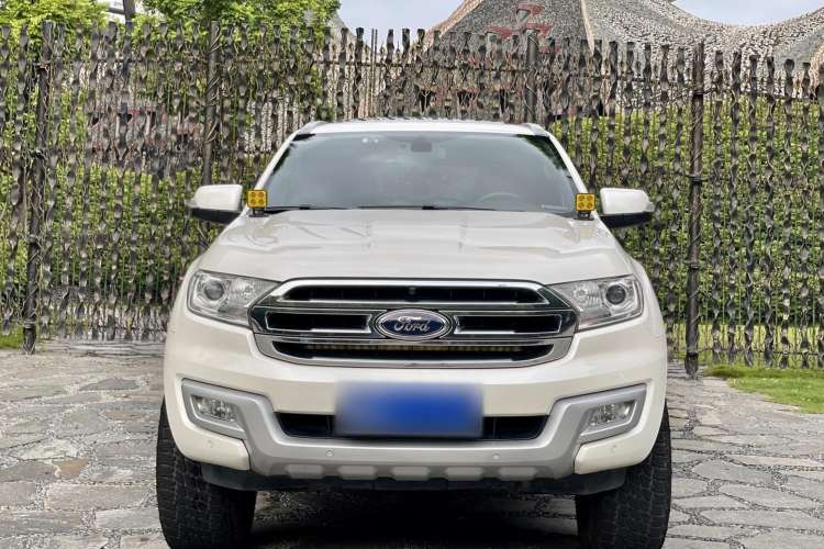 Used Ford Everest 2017 2.0T Gasoline Automatic 4x4 Luxury Edition 7 Seats Front
