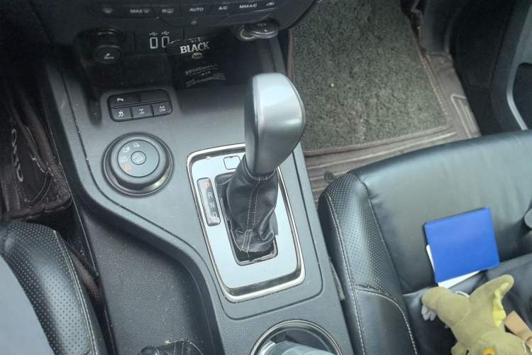 Used Ford Everest 2017 2.0T Gasoline Automatic 4x4 Luxury Edition 5 Seats Gear Lever