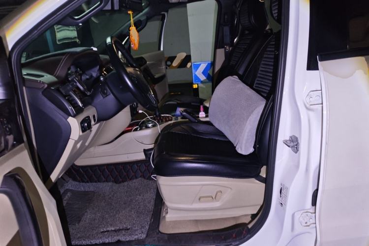 Used Ford Everest 2017 2.0T Gasoline Automatic 4x4 Flagship Edition 7 Seats Left Front Seat