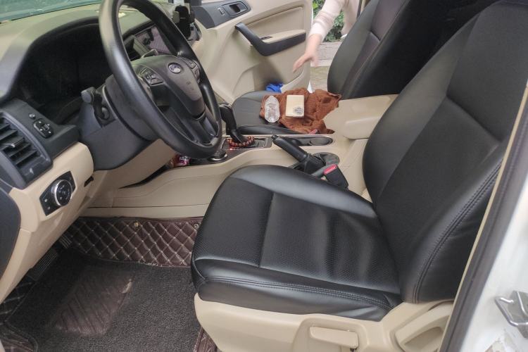 Used Ford Everest 2017 2.0T Gasoline Automatic 4x4 Elite Edition 5 Seats Left Front Seat