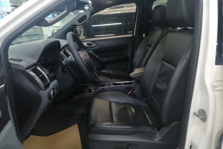 Used Ford Everest 2017 2.0T Gasoline Automatic 4x4 Flagship Edition 7 Seats Left Front Seat