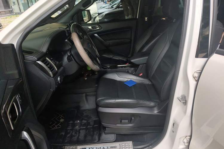 Used Ford Everest 2017 2.0T Gasoline Automatic 4x4 Flagship Edition 7 Seats Left Front Seat