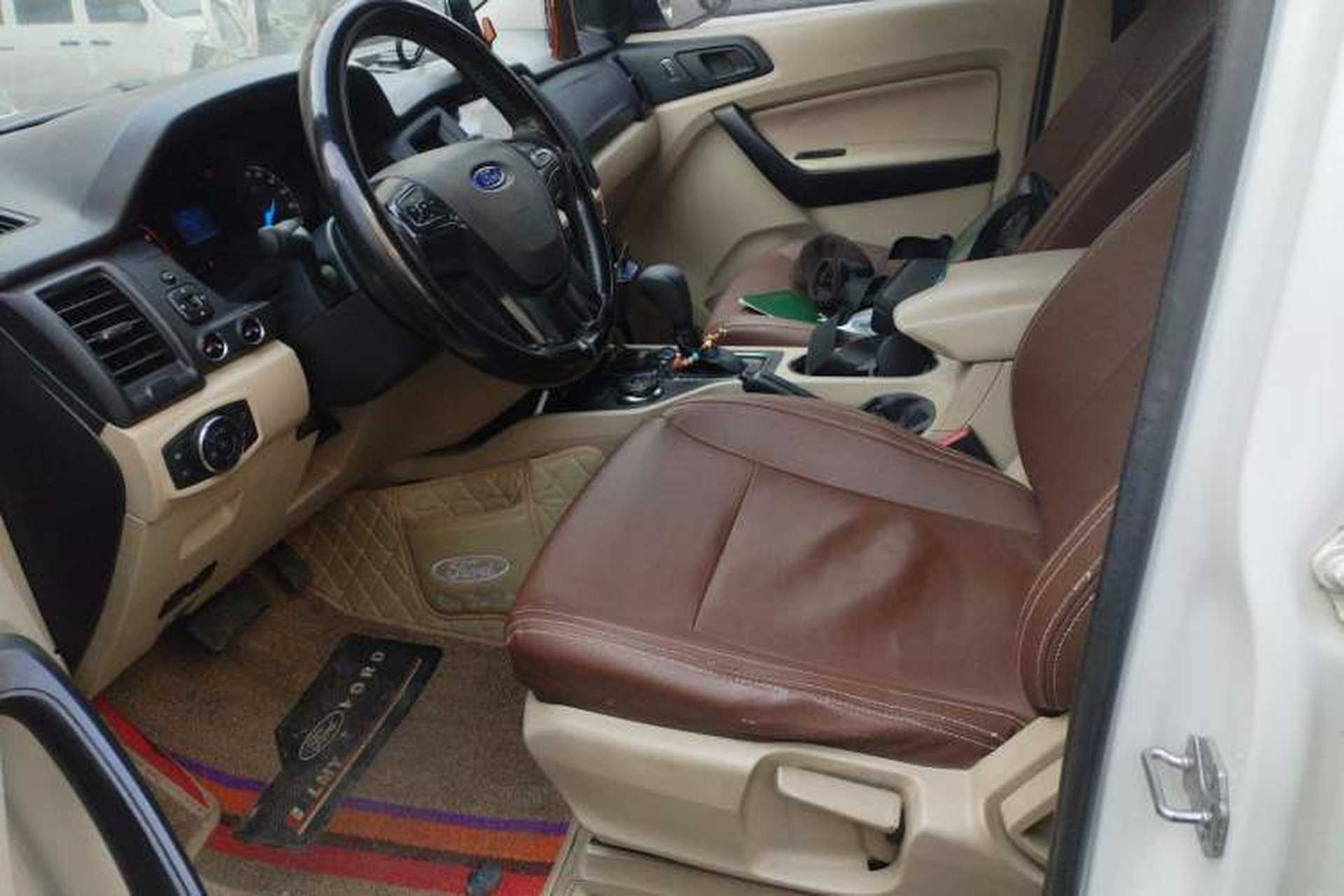 Used Ford Everest 2017 2.0T Gasoline Automatic 4x4 Elite Edition 5 Seats Left Front Seat