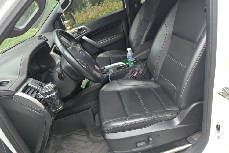 Used Ford Everest 2017 2.0T Gasoline Automatic 4x4 Luxury Edition 5 Seats Left Front Seat