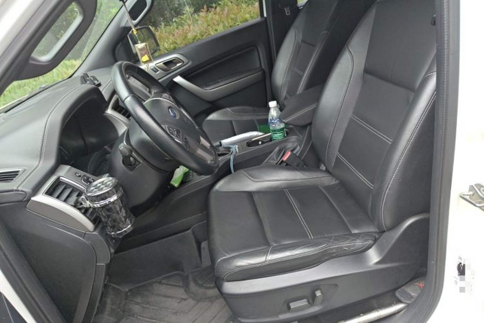 Used Ford Everest 2017 2.0T Gasoline Automatic 4x4 Luxury Edition 5 Seats Left Front Seat