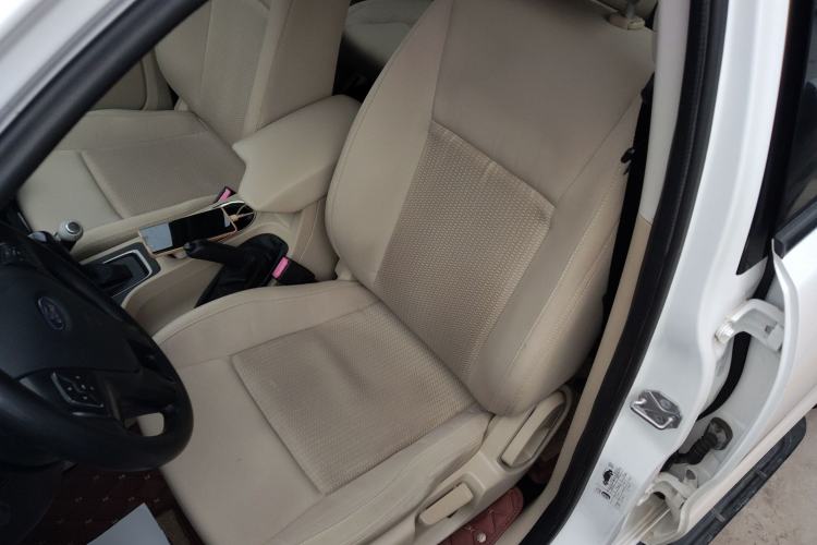 Used Ford Everest 2017 2.0T Gasoline Automatic 4x4 Elite Edition 5 Seats Left Front Seat
