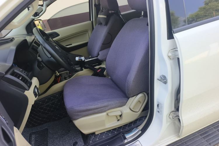 Used Ford Everest 2017 2.0T Gasoline Automatic 4x4 Elite Edition 5 Seats Left Front Seat