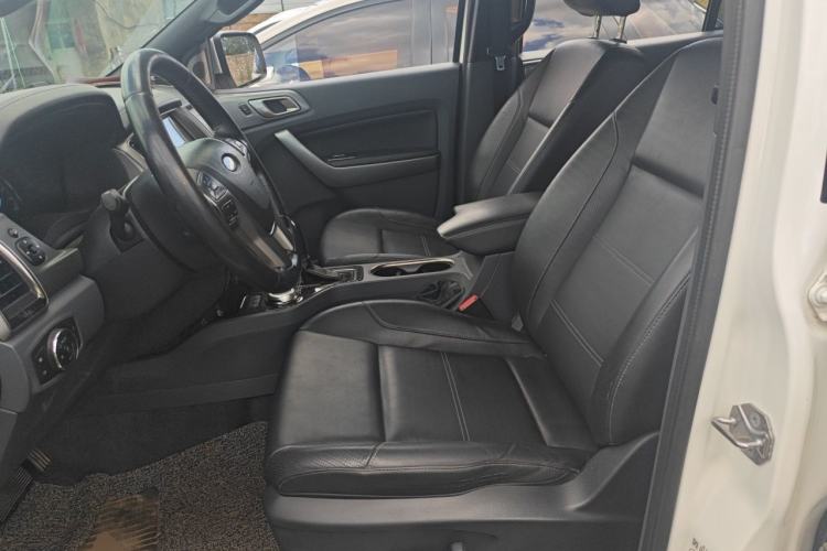 Used Ford Everest 2017 2.0T Gasoline Automatic 4x4 Luxury Edition 5 Seats Left Front Seat