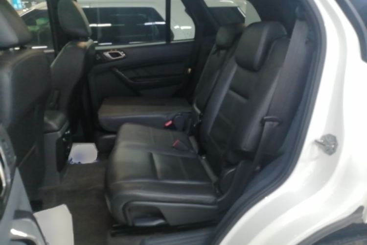 Used Ford Everest 2017 2.0T Gasoline Automatic 4x4 Flagship Edition 7 Seats Left Rear Seat